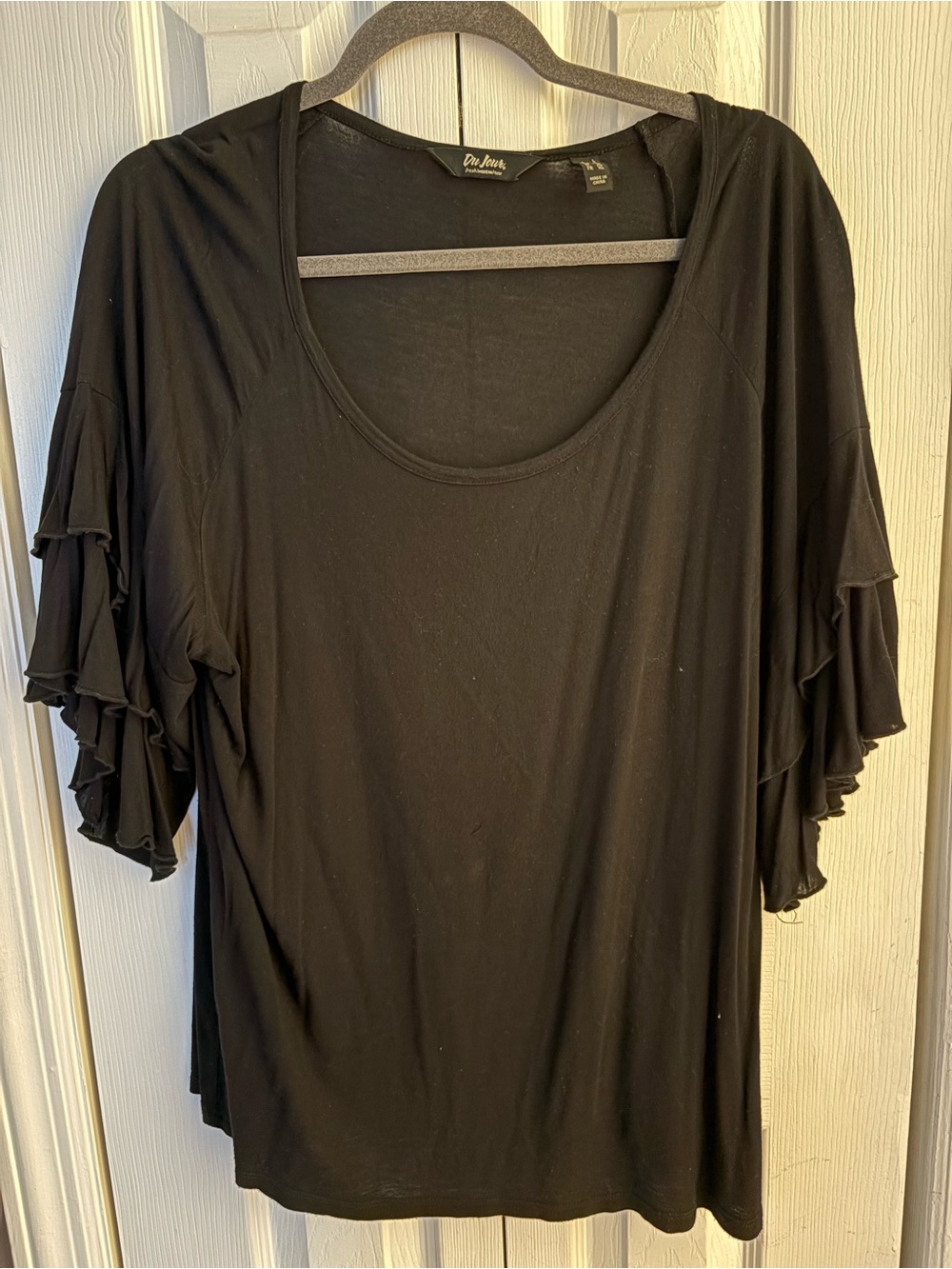 Du Jour Black Ruffle Sleeve Scoop Neck Top- Large